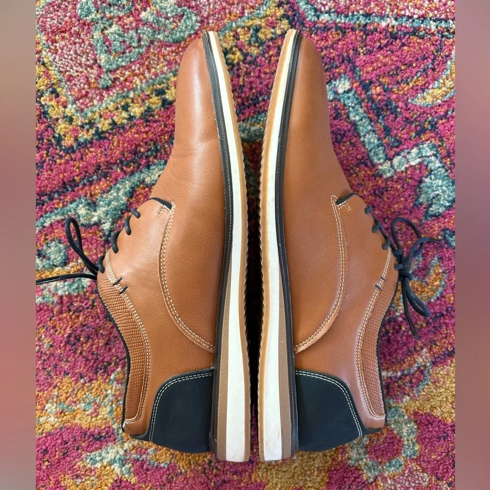 Men’s brown/navy lace up oxford dress shoes, white soles, navy laces, size 11
